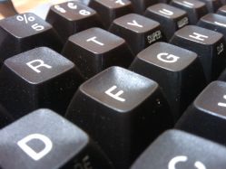 Cross reed, deepened home row F keycap.
