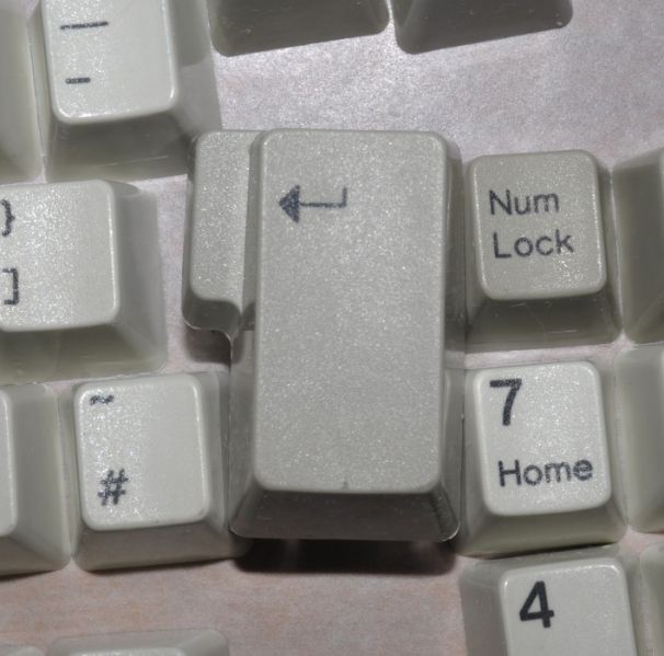 File:IBM key caps US grey 003.jpg