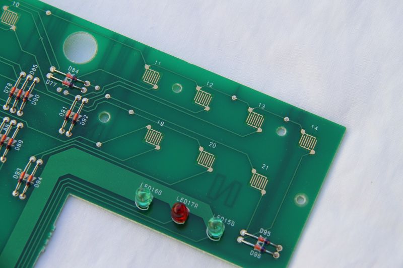 File:Sony BKE 2011 - PCB Top Right.JPG