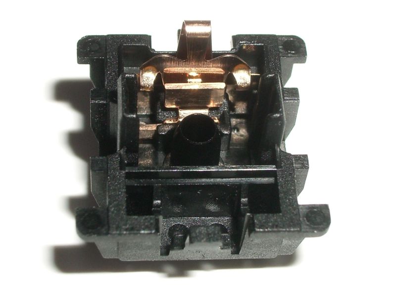 File:Cherry MX Brown -- contacts.jpg