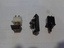 Apparent stabiliser variant (centre item in the image)