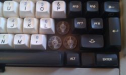 Beam springs on a 3276 keyboard, showing the transparent contamination shield.