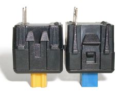 Amber KPT vs blue KPT, showing the different distances between PCB and plate