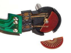 Alps rotary encoder, opened; the PCB broke in the process