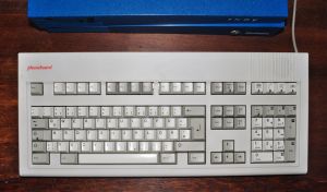 The G80-9013 HAD comes in a case similar to the G80-1000 but with some cut-outs for the telephone unit and a speaker grille.