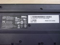 Both rear labels ("59D" in S/N = 2005-09-13, DP/N = 0W7657)
