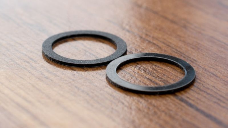 File:Silent Topre - Foam O-rings.jpg