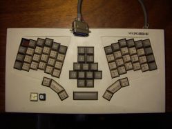 NEC PC-8801-KI has staggered columns for typing Japanese using the M-system input method