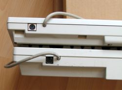 Cherry V80-5000 vs Cherry G80-5000 (close up version of connector)
