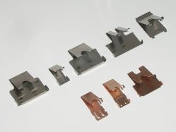 Front view of assorted click leaves