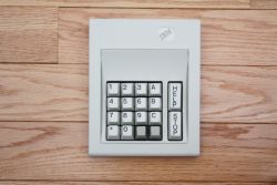 Keypad no rear cable