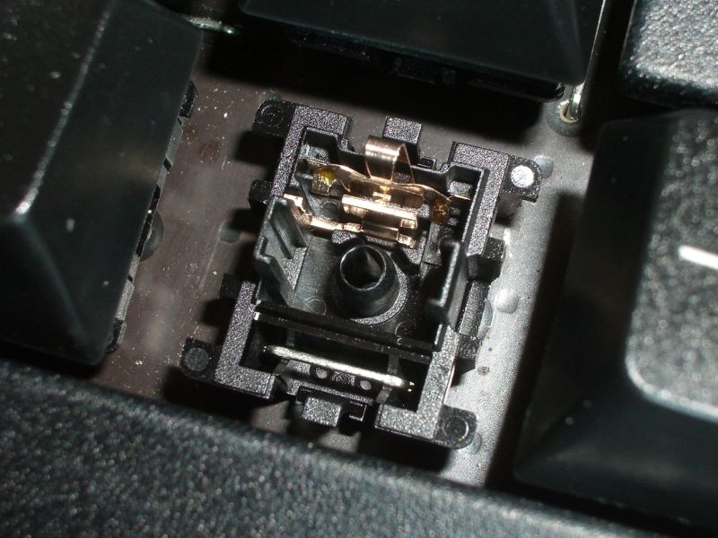 File:Cherry MX Clear -- opened, with jumper wire visible.jpg