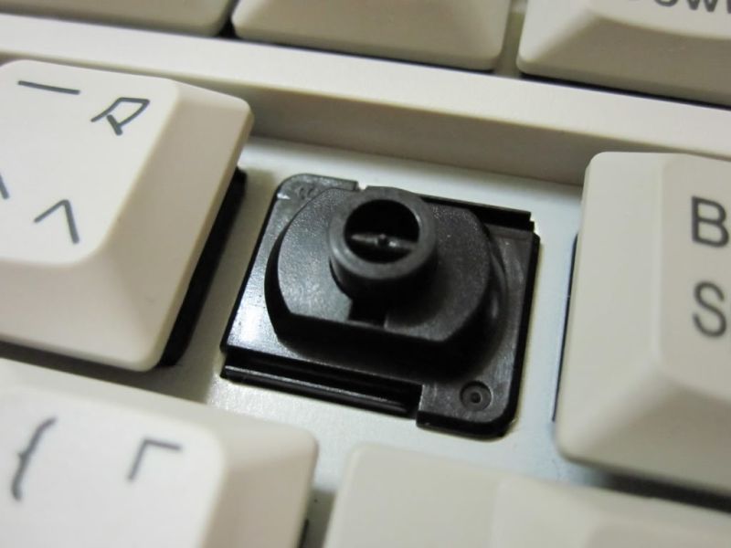 File:MD01B0 - Short-throw Switch.jpg