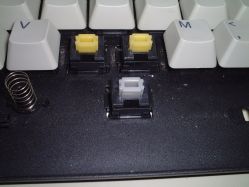 SKCL Yellow and Grey in an unidentified Zenith keyboard (IFO-557KBD17)