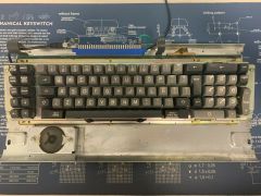5281 keyboard (Spanish) with top removed
