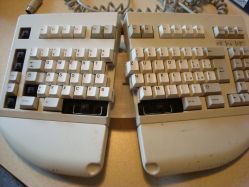 Cherry V80-5000 (close up version of top view)