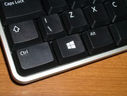 Windows 8–style keycap from a 2012 Dell KB522 multimedia keyboard