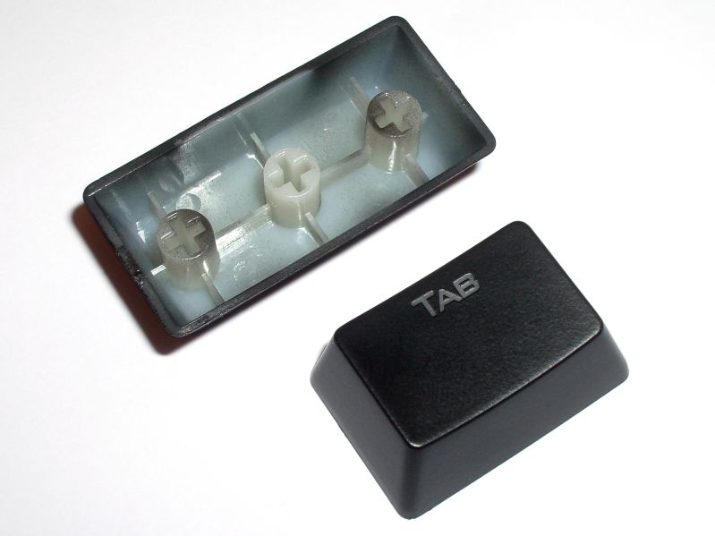 File:KBC Poker II -- backlit keycap.jpg