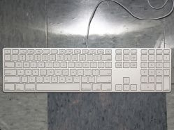Apple A1243 Keyboard
