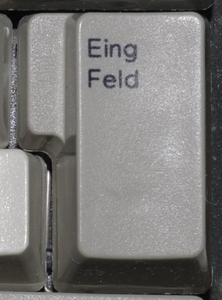 File:IBM 122 Model F 1985 002.jpg