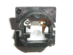 Contact leaf in position, mounted onto its two lugs