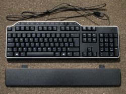 Wrist rest detached